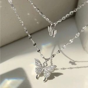 NINP & NWT / Two chained silver butterfly necklace 😍